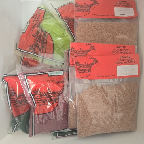 Job lot 100 - of, bags