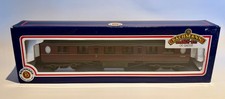 OO Gauge Bachmann 34-401 59' 6 Thompson Composite BR Maroon Coach  - boxed