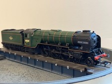 Bachmann 31-528A BR Peppercorn Class A2 No 60529 'Pearl Diver' - OO Gauge