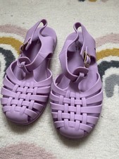 Dolly Wears Jelly Shoes Lilac