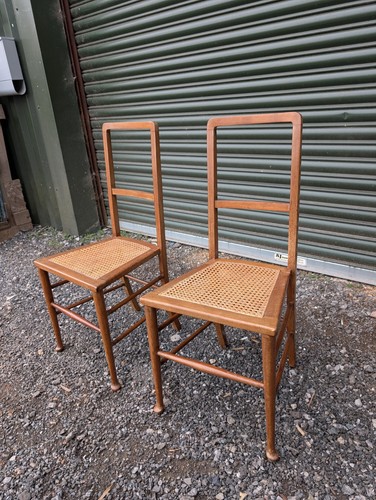 Victorian caned seat - caned,