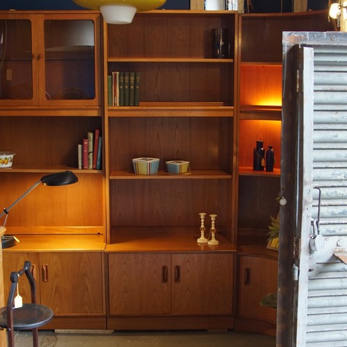 Midcentury plan shelving - midcentury,