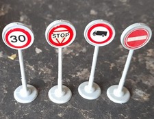 Vintage Dinky Road Signs x4