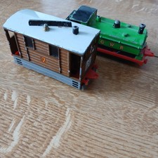 ERTL Vintage Thomas the Tank Engine And Friends, Toby and Duck Loose.