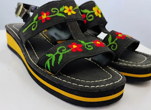 Vintage 70s womens sandals - 70s,