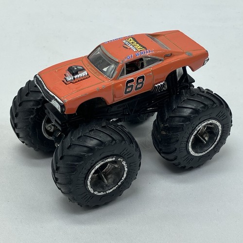 Hot wheels monster truck - hot,