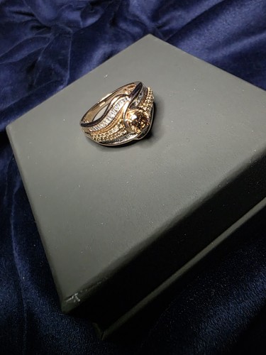 9ct rose gold - rose, 1.00ctw