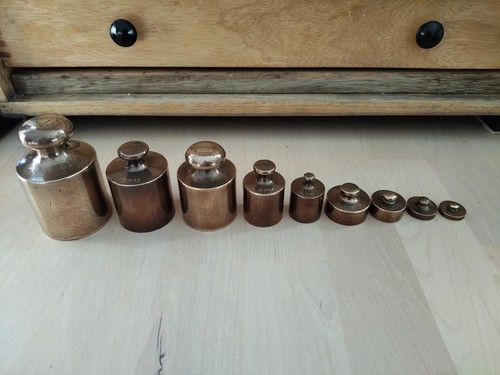 Vintage metric brass weights - vintage, 1