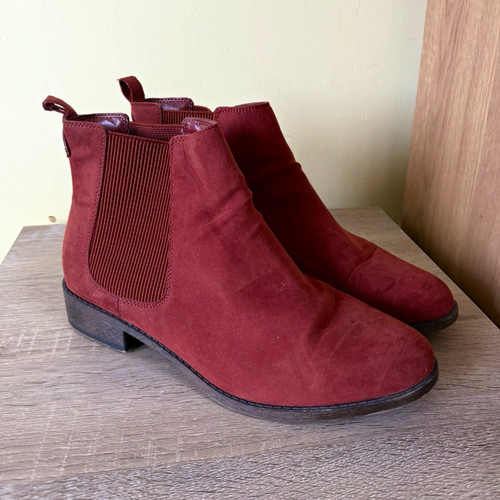 Used women burgundy - women's,