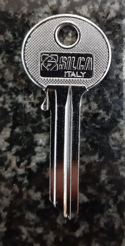 Yale key blank - head, gya6