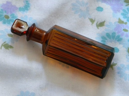 Apothecary chemist pharmacy - apothecary,