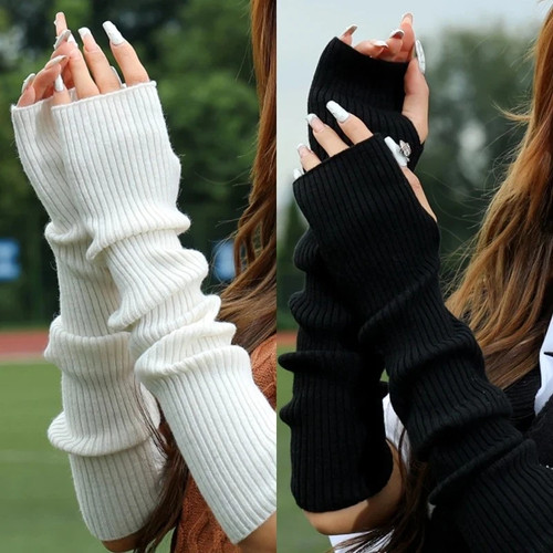 Warm knitted gloves - warm,