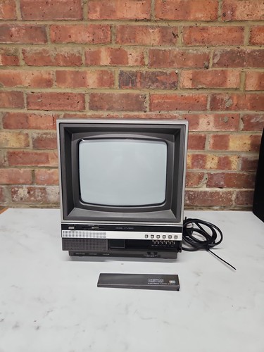 Amstrad colour and - amstrad, 9"