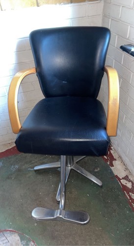 Old barber chair black - barber, chair's,
