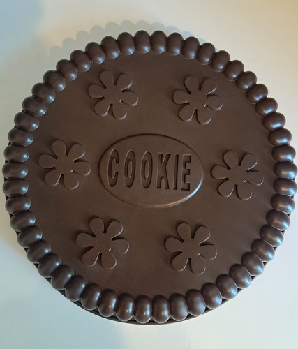 Chicago big cookie cake - cookie,