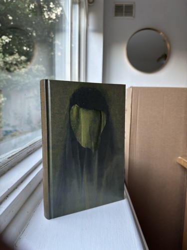 The folio book - folio,