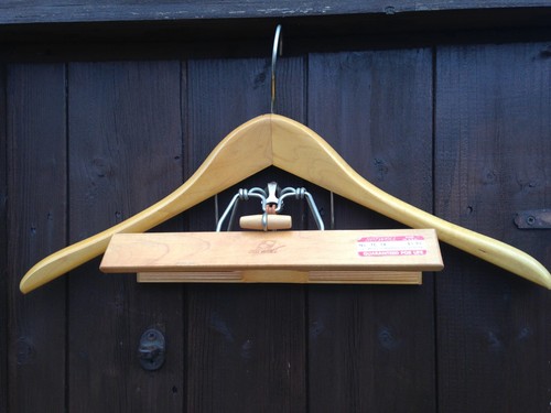 Vintage the setwell wooden - vintage,