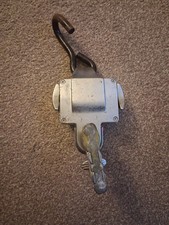 Q Straint  Retractor Wheelchair Strap Restraint 