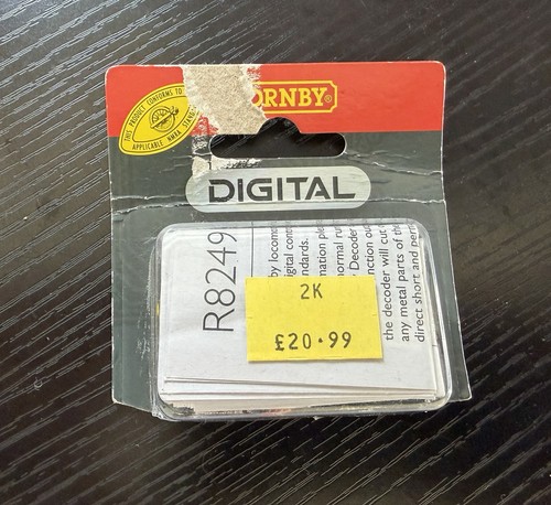 Hornby r8249 dcc locomotive - dcc,