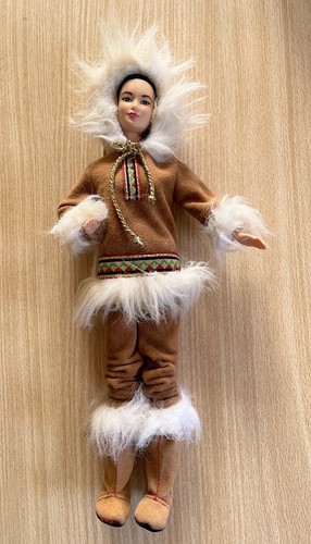Barbie inuit eskimo - barbie,
