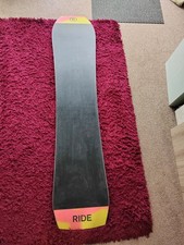 Ride Superpig Snowboard 156.in Very good condition Some marks , excellent base,