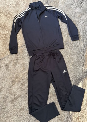 Adidas tracksuit age 11 - ,