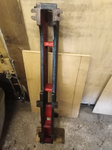 Parts lathe - of,