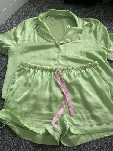 Primark satin pyjama set - set, lime