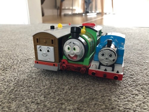 Thomas and friends trackmaster - thomas,