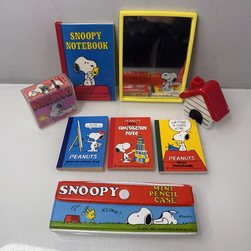 Snoopy peanuts hand mirror - peanuts,
