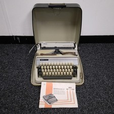 Vintage Adler Gabriele 25 Manual Typewriter & Case - Working/Sticking Keys