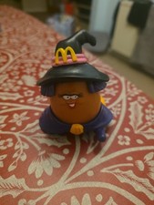 HALLOWEEN MCNUGGETS WITCHIE