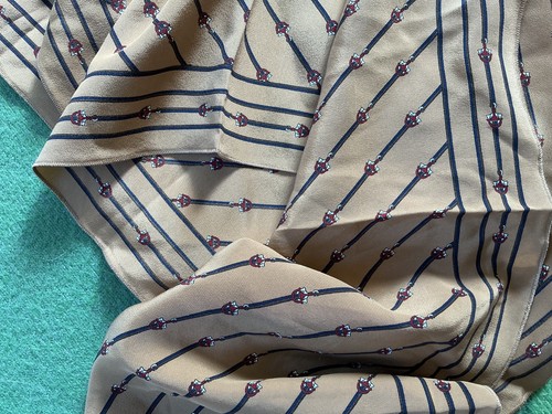 Beautiful gucci scarf - beautiful,