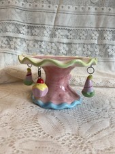 Single Cupcake Stand
