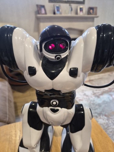 Wowwee 2004 robosapien - 14, inch