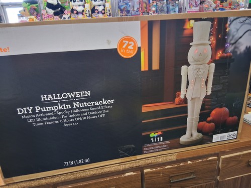 Lighted halloween pumpkin - lighted,