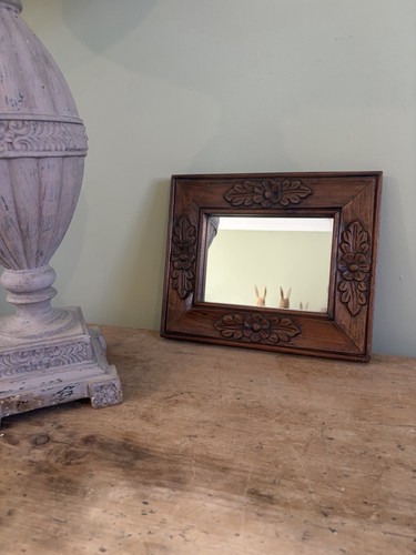 Wooden hand carved - , arts