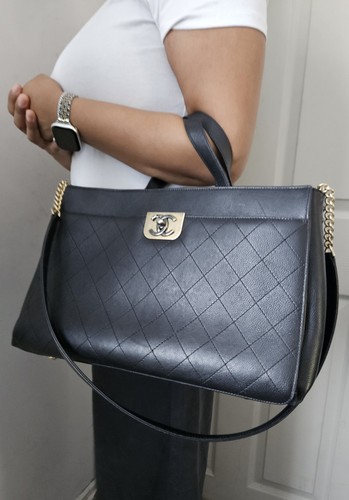 Beautiful authentic chanel - chanel, bag