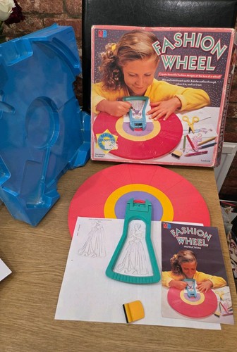 Fashion wheel vintage - fashion,