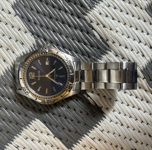 Accurist quartz blue dial - quartz,