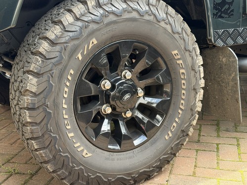 Land rover defender - 5x,