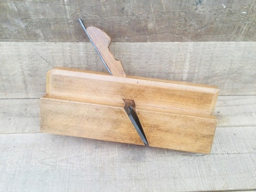Antique martin shaw - martin, &