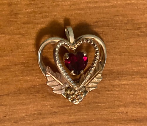 Black hills 10k gold heart - hills,