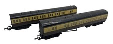2x AIRFIX RAILWAYS OO GREAT WESTERN 1ST/3RD COMPOSITE BRAKE COACH 6896 MODELS