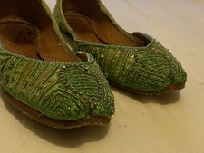 Women’s Punjabi Jutti Shoes