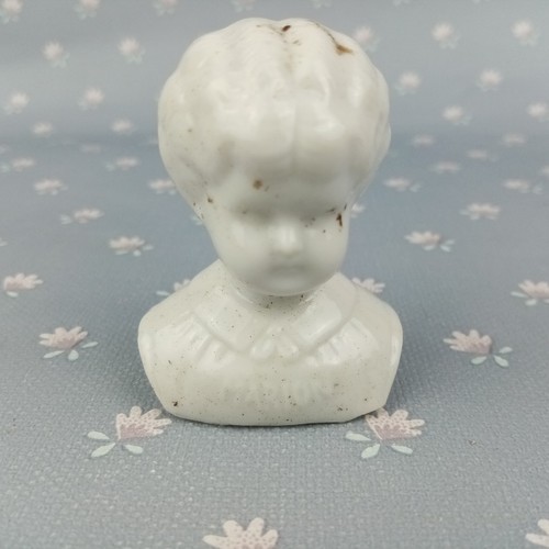 Antique hertwig china - china, head