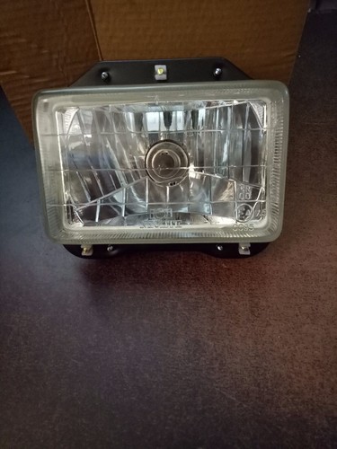 Mahindra tractor head - head, /