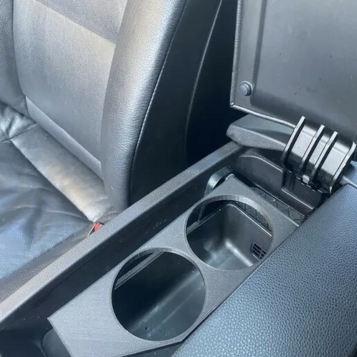 Bmw e60 dual - cup, holder