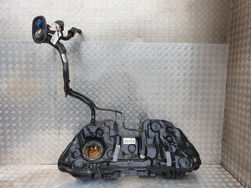 Mercedes class fuel tank - class,