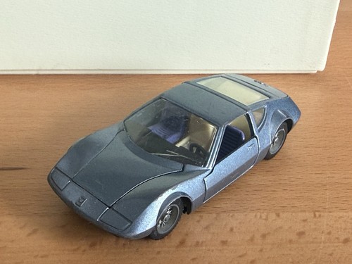 Auto pilen monteverdi - pilen,